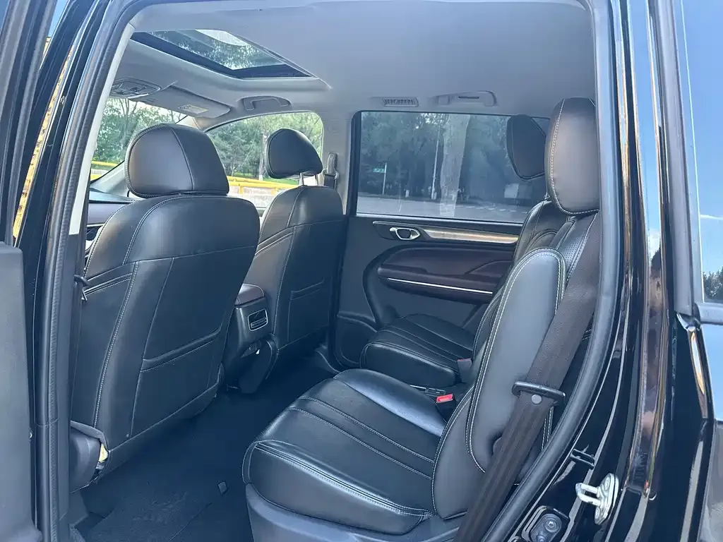 GAC Motor Trumpchi M6 — фото 4