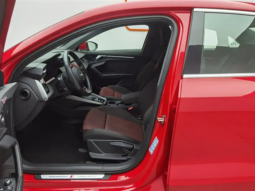 Audi A3 2021 из CN, фото 8