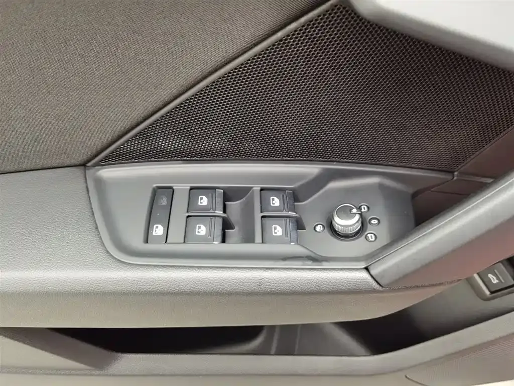 Audi A3 2021 из CN, фото 10