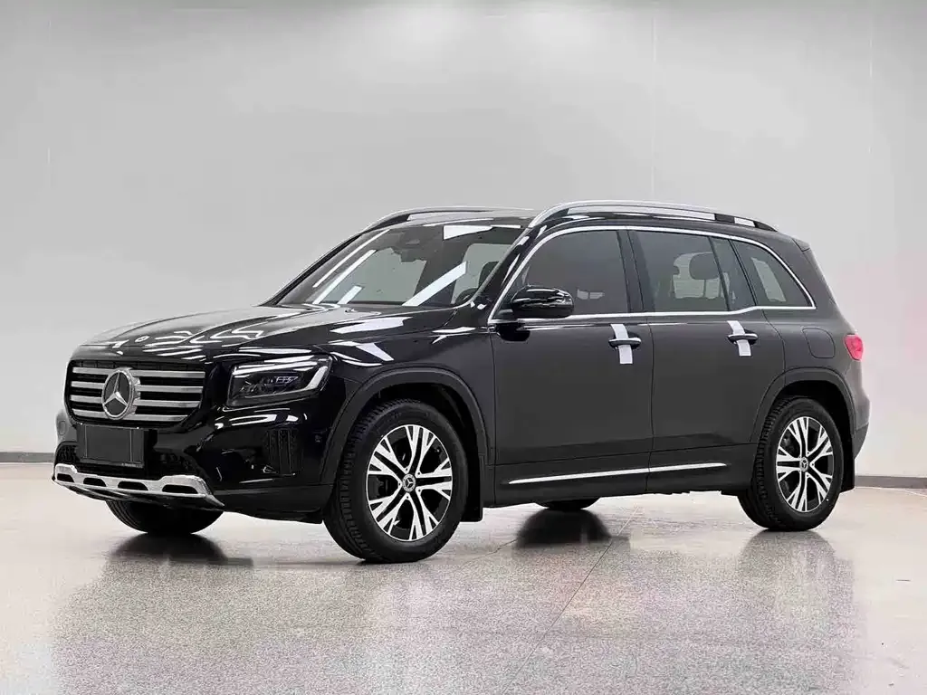 Mercedes-Benz GLB — фото 1