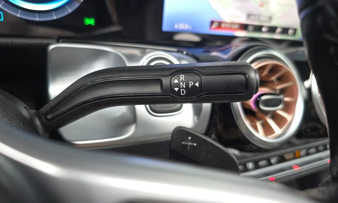 Mercedes-Benz EQB 2022 из KR, фото 4