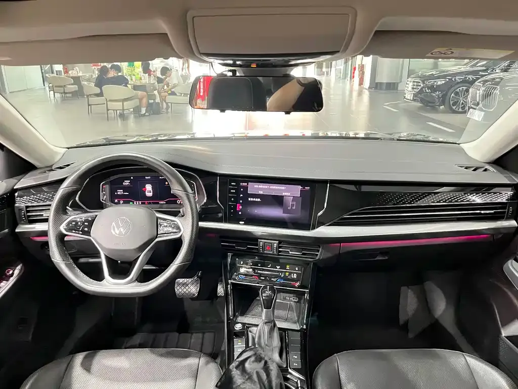 Volkswagen Passat — фото 2