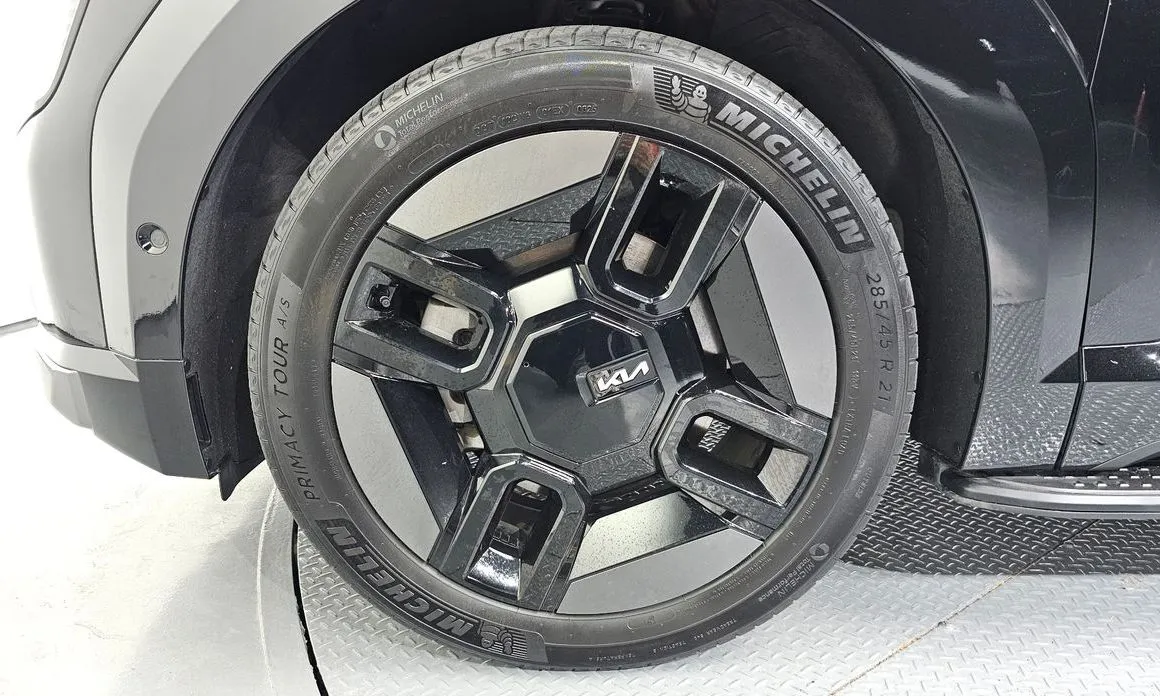 Kia EV9 2024 из KR, фото 9