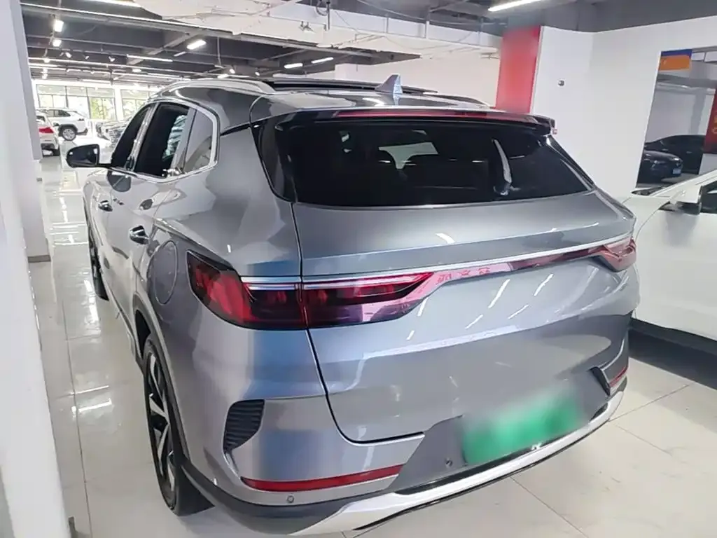 BYD PLUS New Energy — фото 9