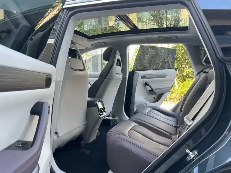 Leapmotor C11 — фото 9