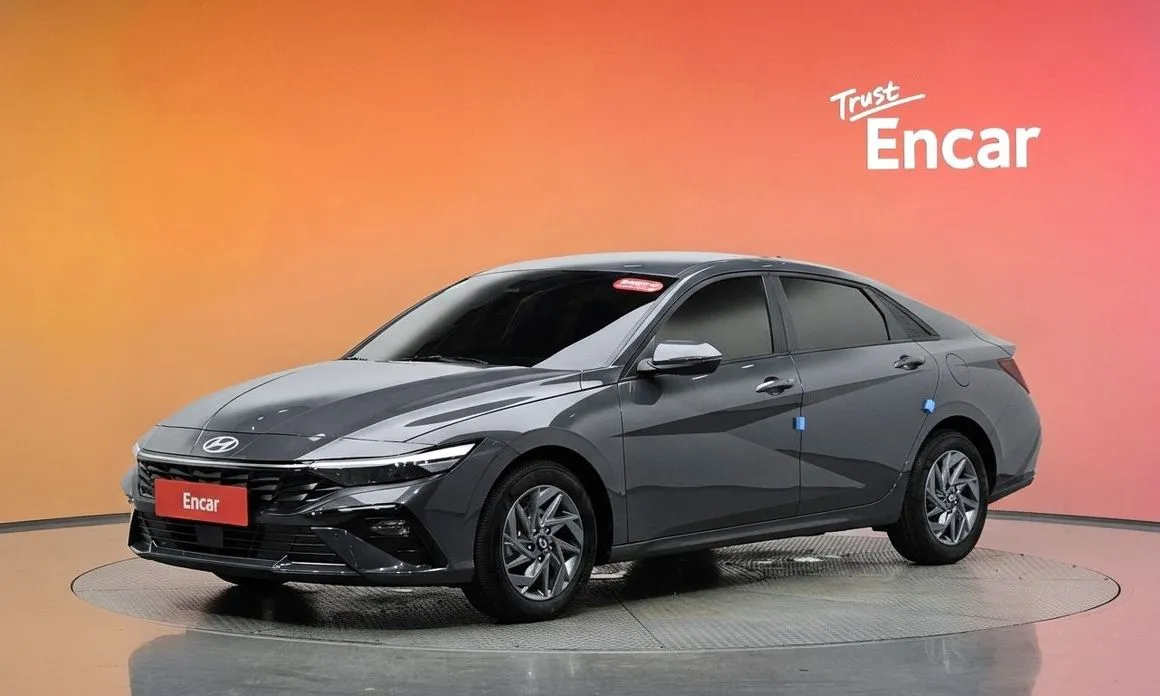 Hyundai AVANTE — фото 1