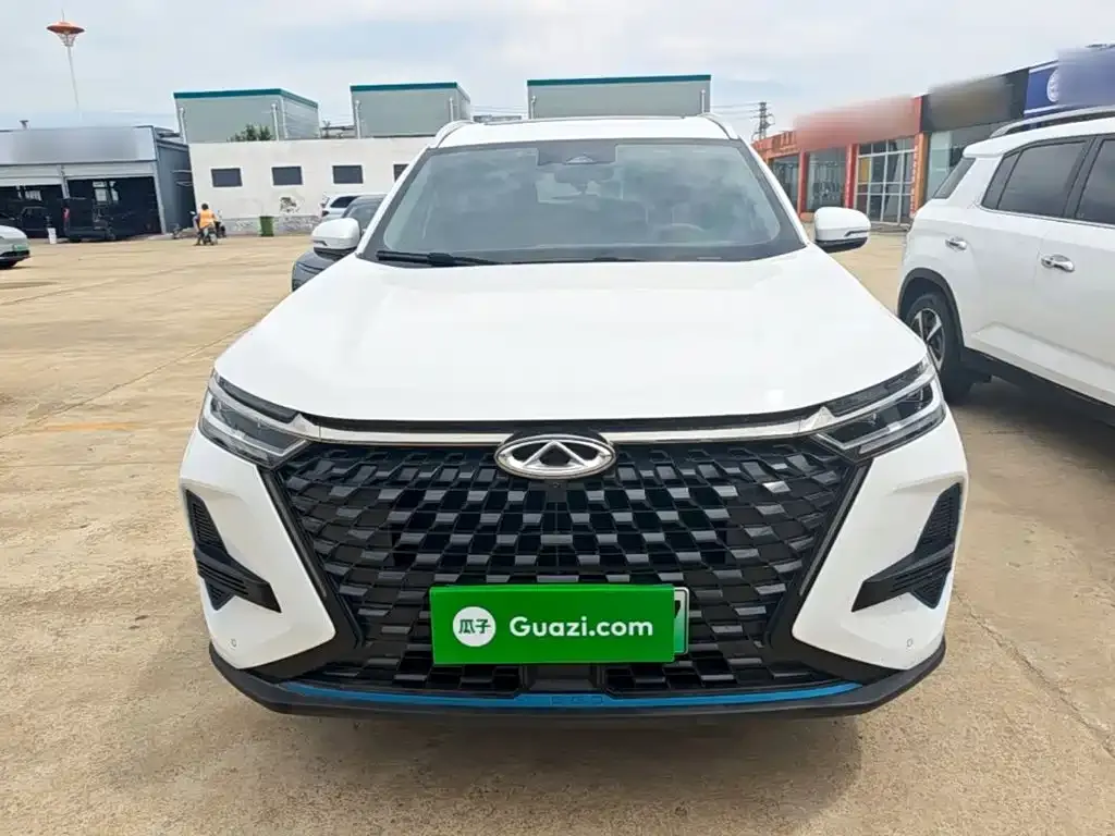 Chery Tiggo 8 PRO NEV — фото 10