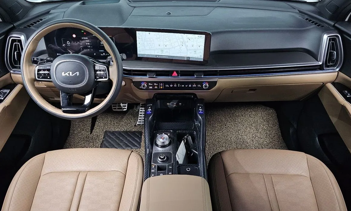 Kia Sorento — фото 10