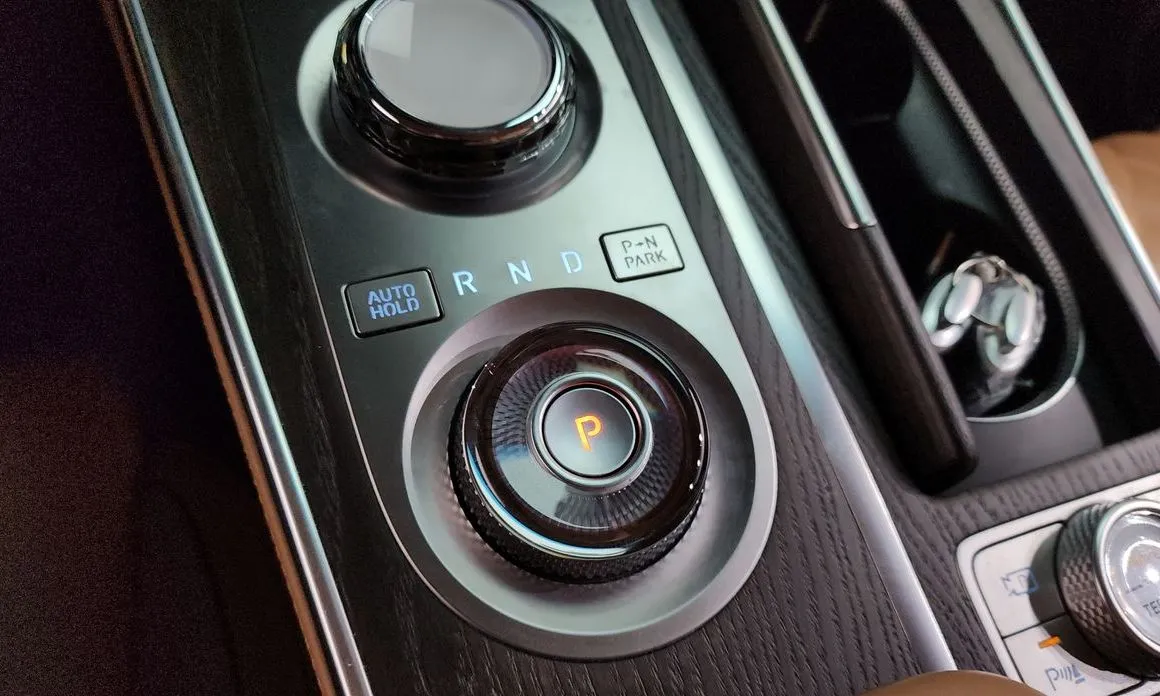 Genesis GV80 — фото 10