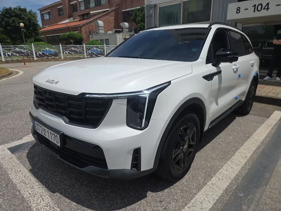 Kia Sorento — фото 9