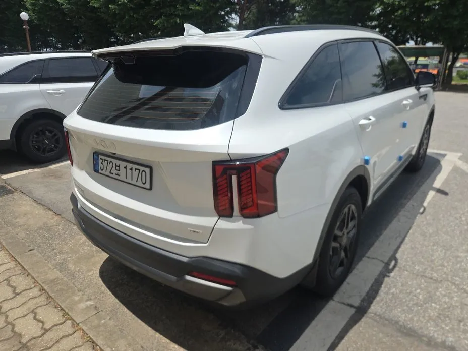 Kia Sorento — фото 6