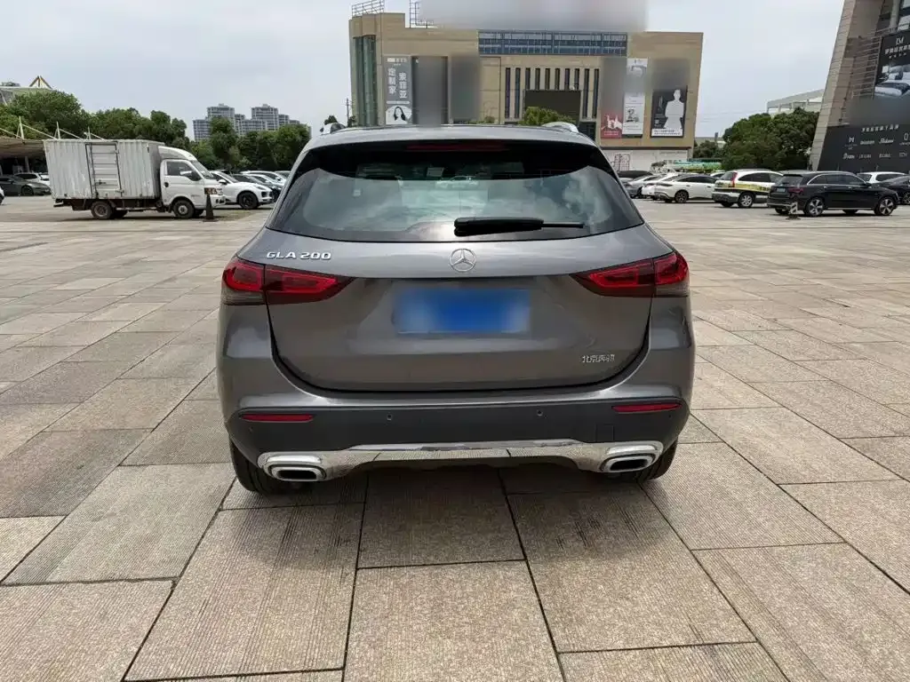 Mercedes-Benz GLA — фото 10