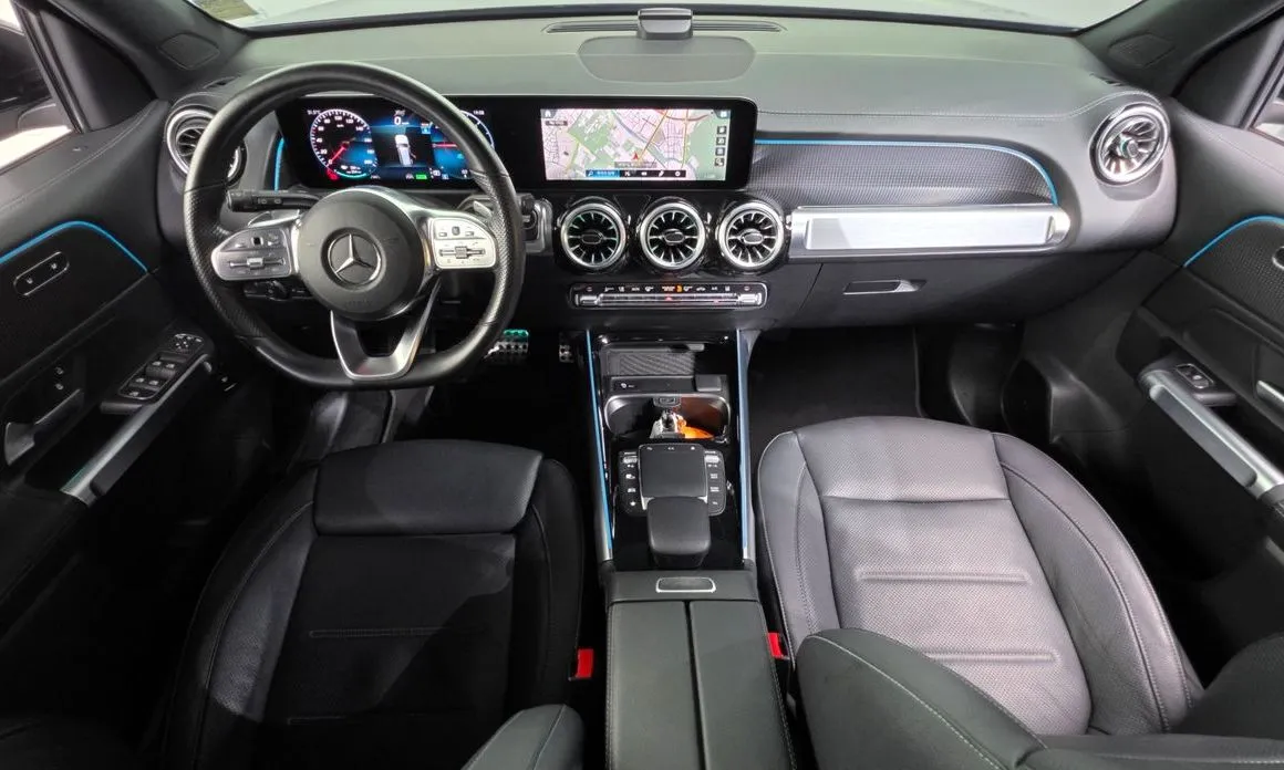 Mercedes-Benz EQB — фото 9