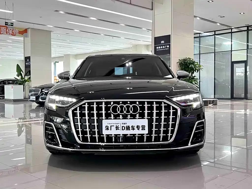 Audi A8 — фото 9