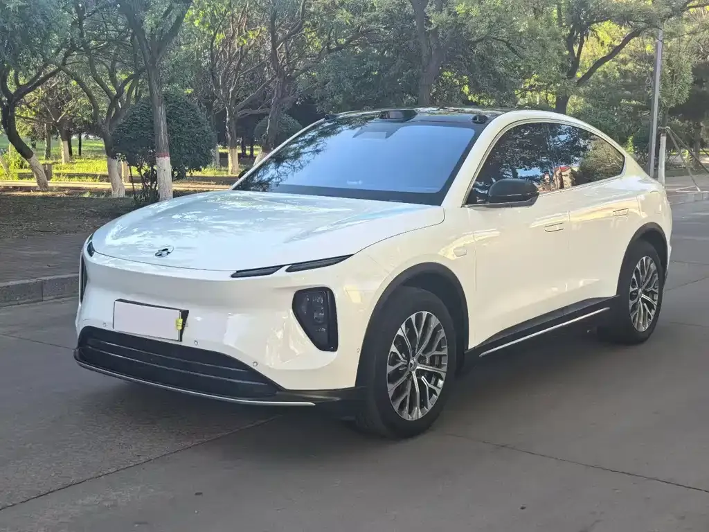 NIO EC6 — фото 1