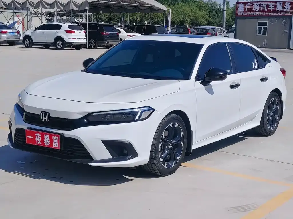 Honda Civic — фото 1