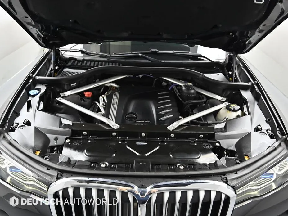 BMW X7 2021 из KR, фото 8