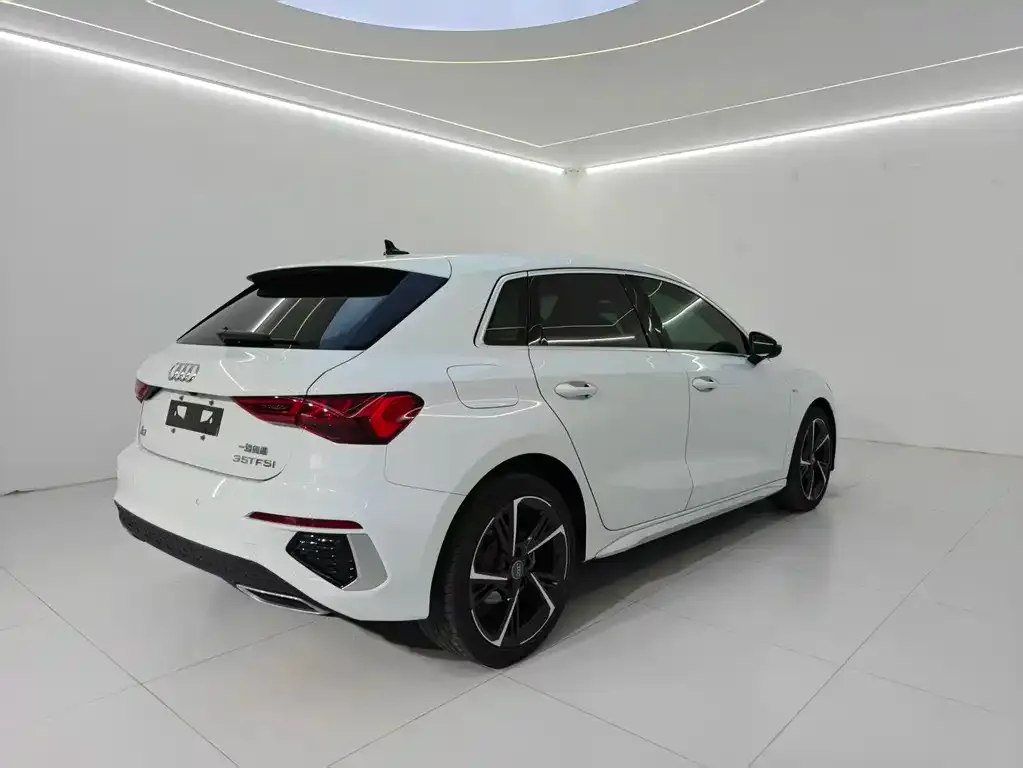 Audi A3 — фото 3