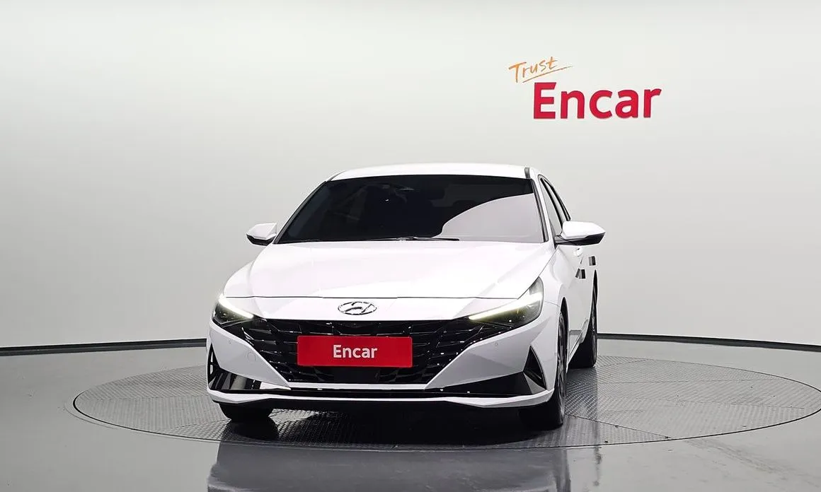 Hyundai AVANTE — фото 3