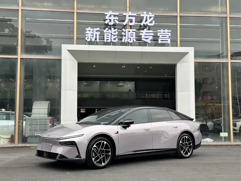 XPeng P7+