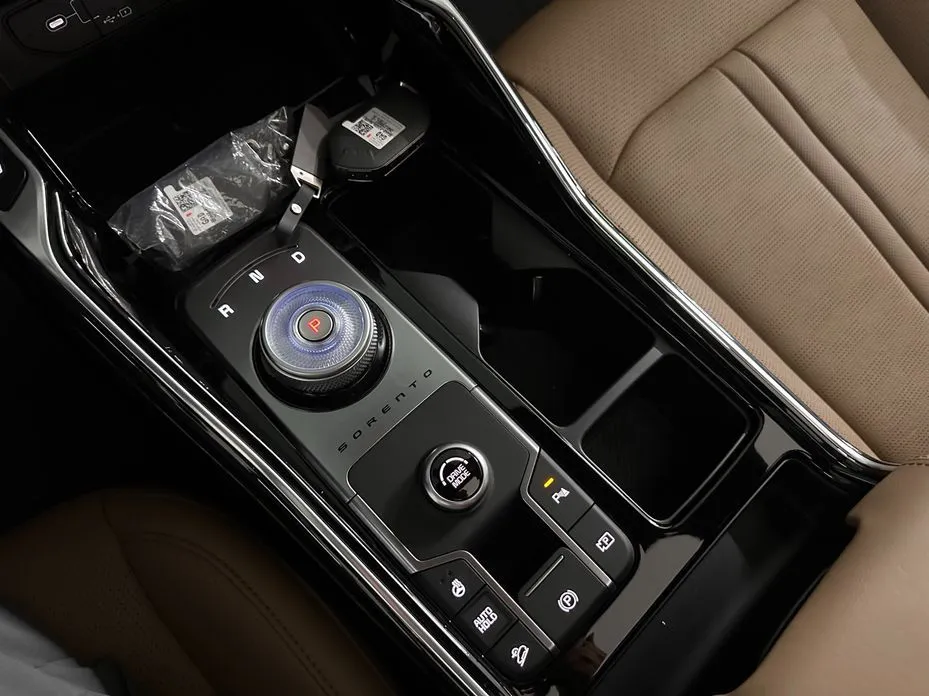 Kia Sorento — фото 3