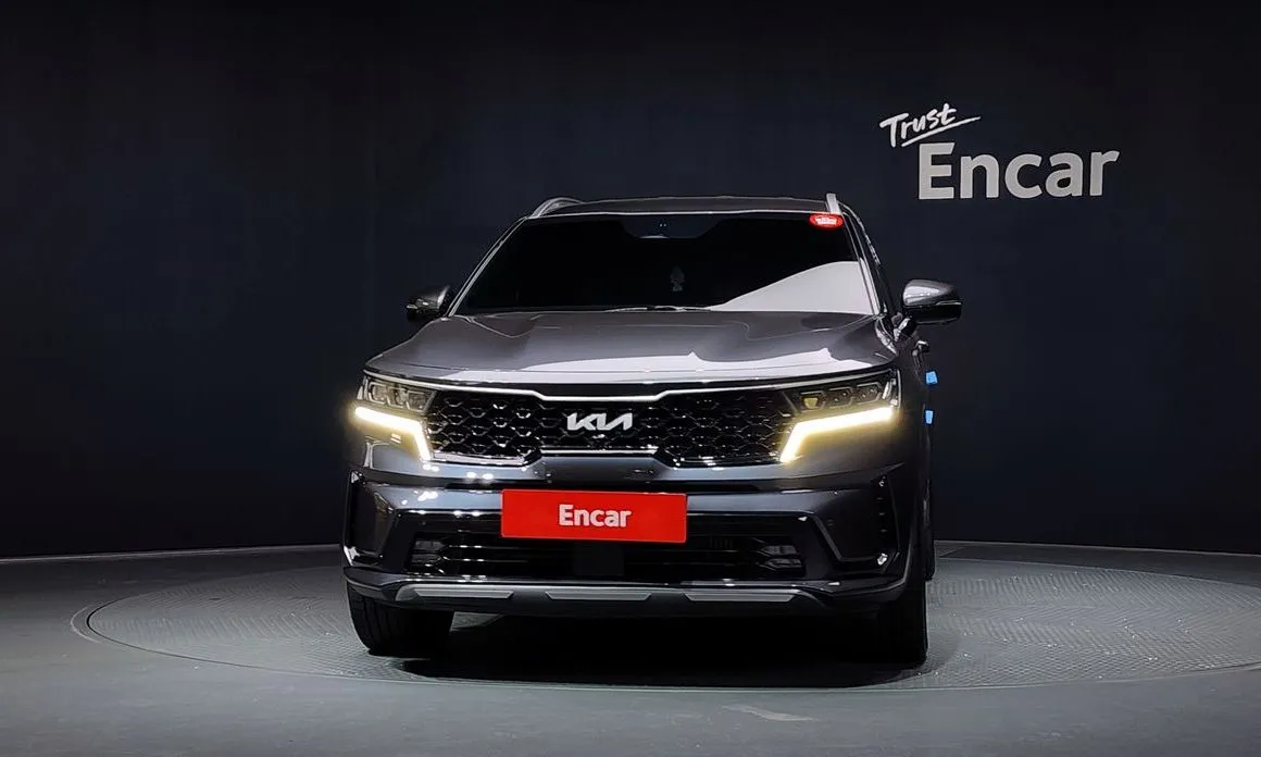 Kia Sorento — фото 6