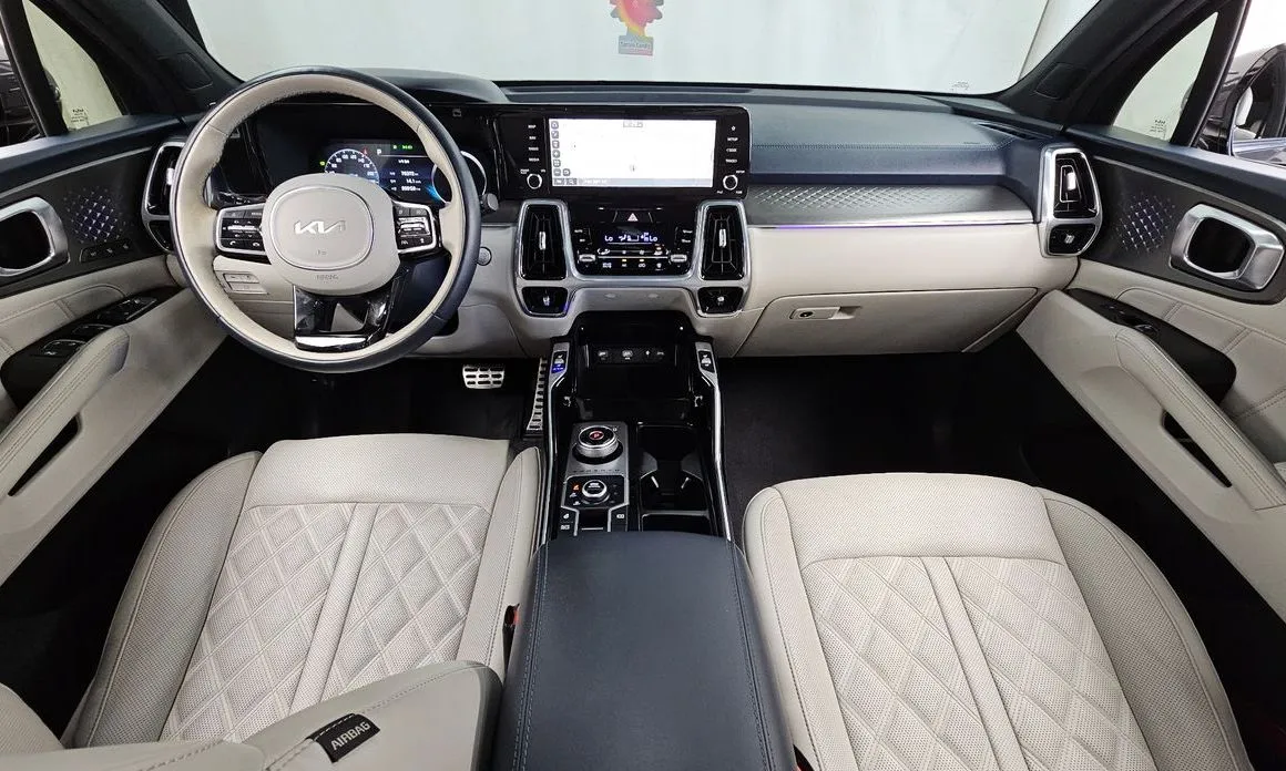 Kia Sorento — фото 8
