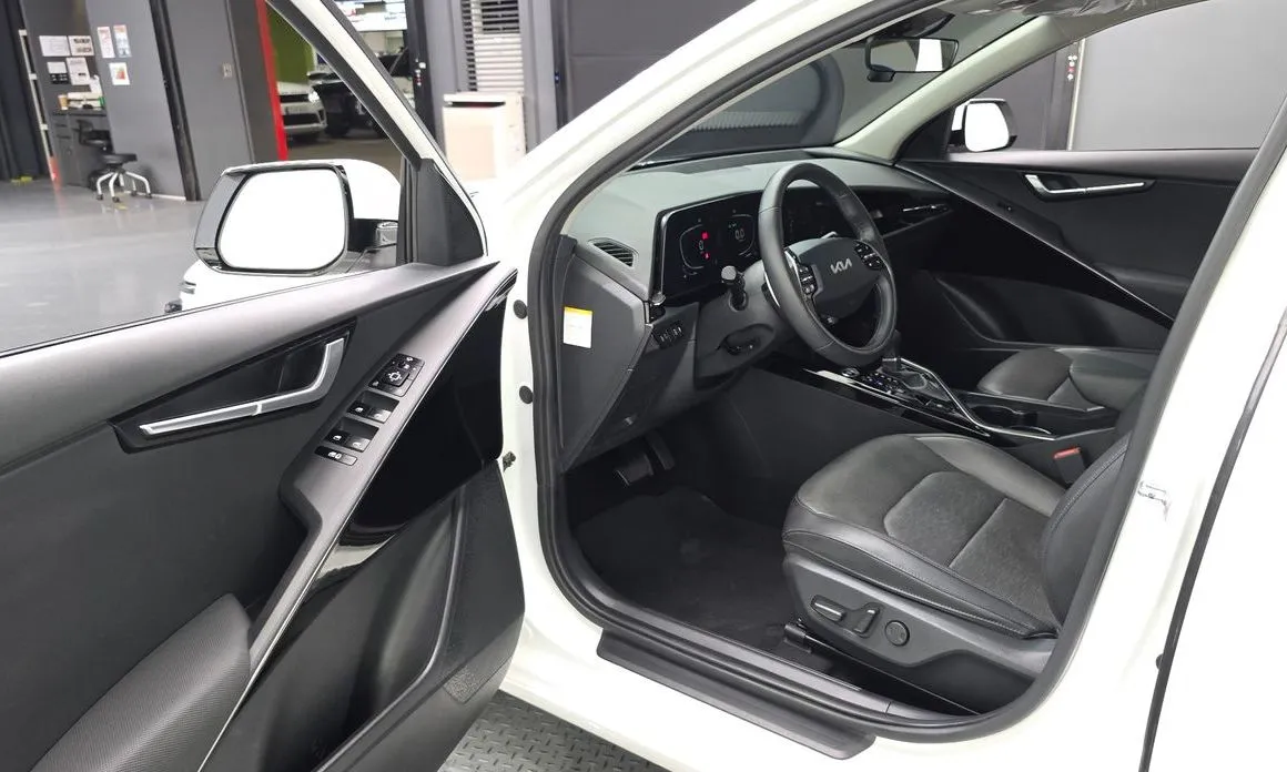 Kia Niro — фото 10