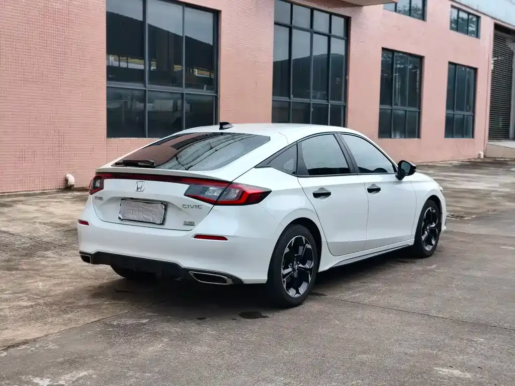 Honda Civic — фото 5