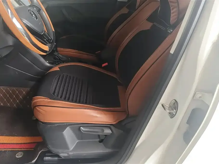 Volkswagen Tharu — фото 4