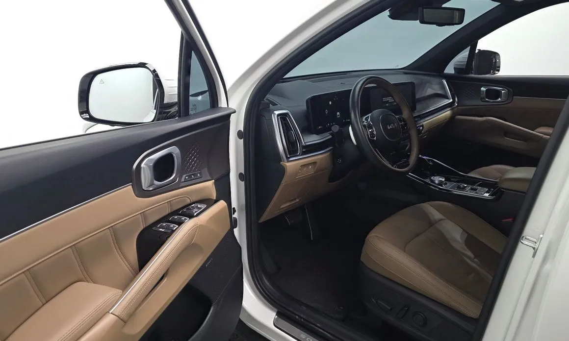 Kia Sorento — фото 8