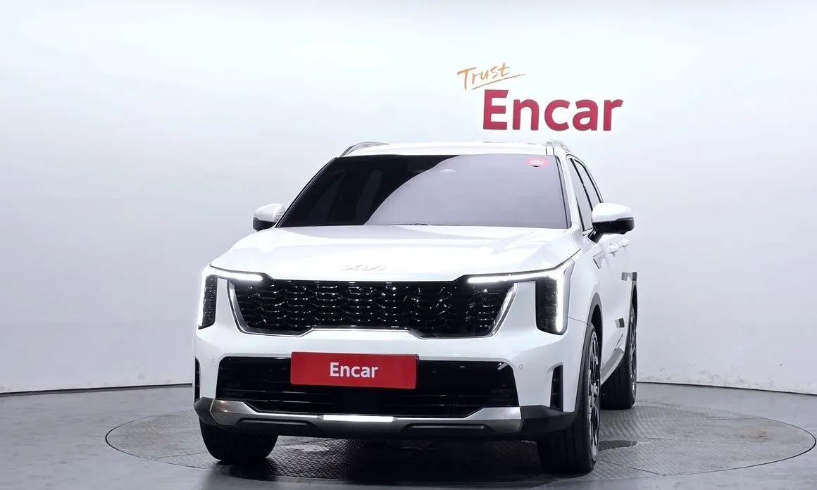 Kia Sorento — фото 5