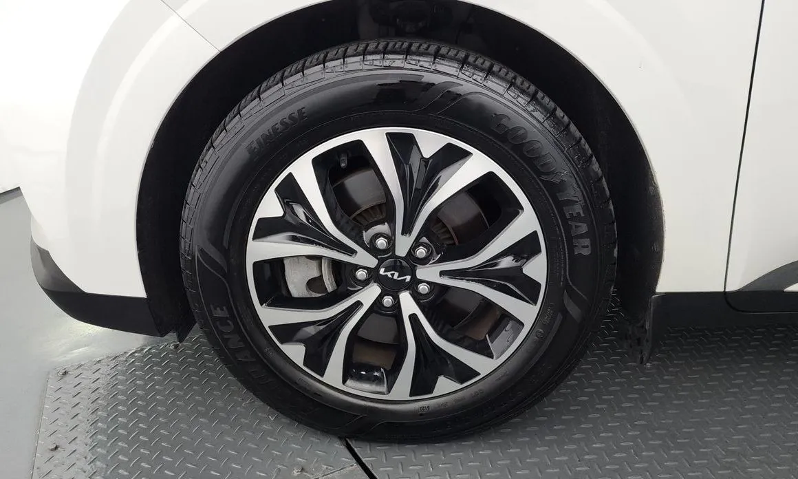 Kia Carnival 2023 из KR, фото 8