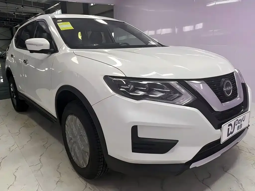 Nissan X-Trail — фото 9