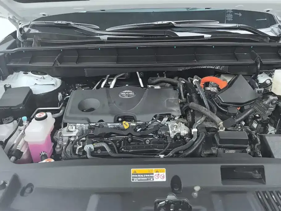 Toyota Highlander — фото 10