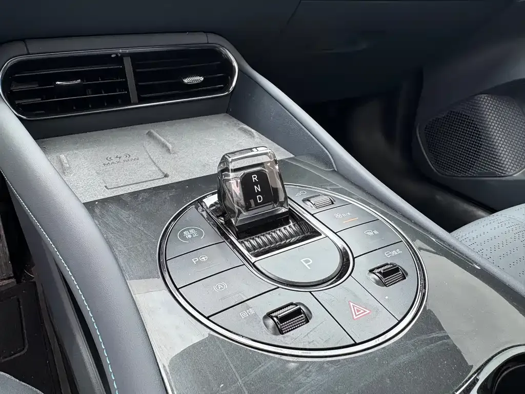 BYD Seal 06GT — фото 7