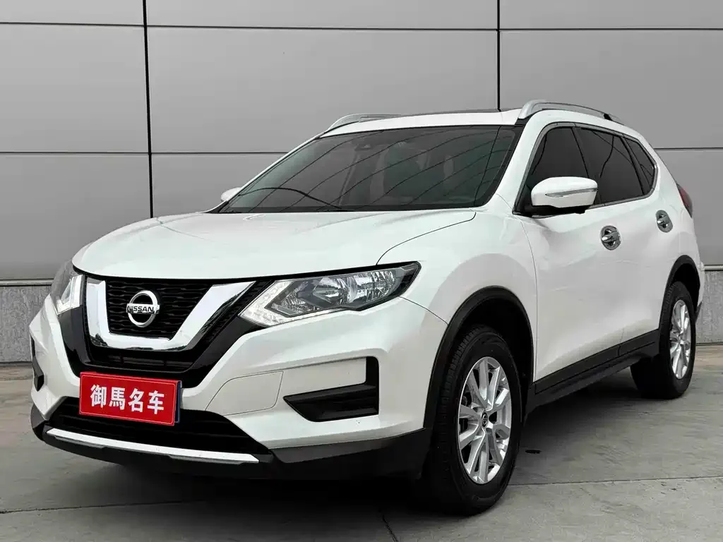 Nissan X-Trail — фото 5