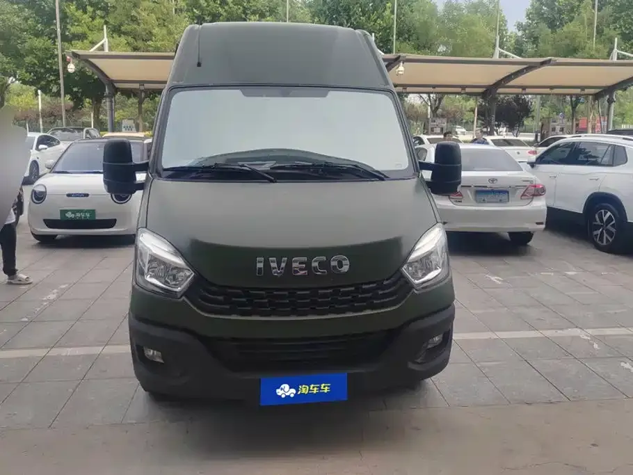 IVECO Ousheng — фото 8