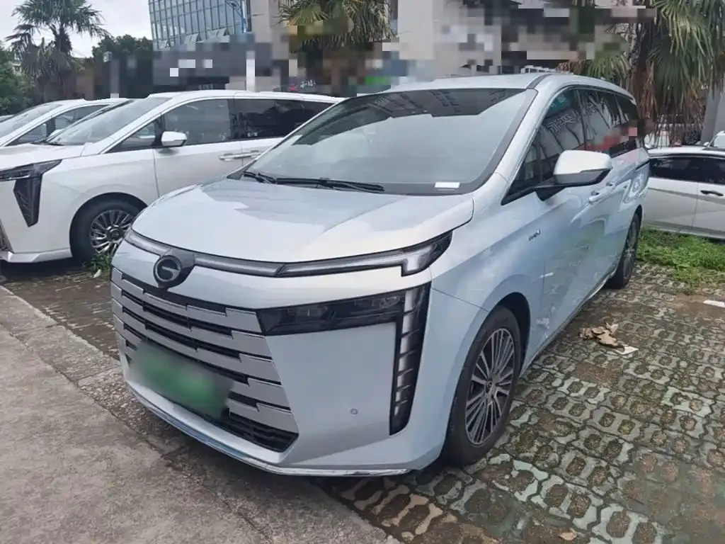 GAC Motor 传祺E8 PHEV — фото 1
