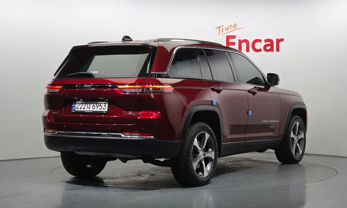 Jeep Cherokee 2023 из KR, фото 10