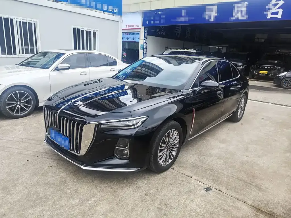 Hongqi H5 — фото 1