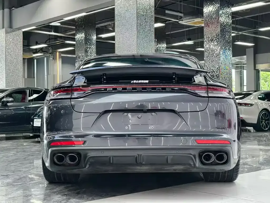 Porsche Panamera — фото 9