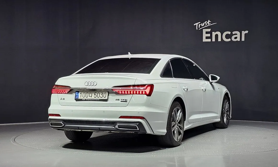 Audi A6 — фото 8