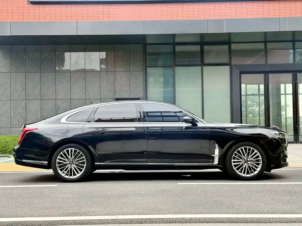 Hongqi H9 — фото 3