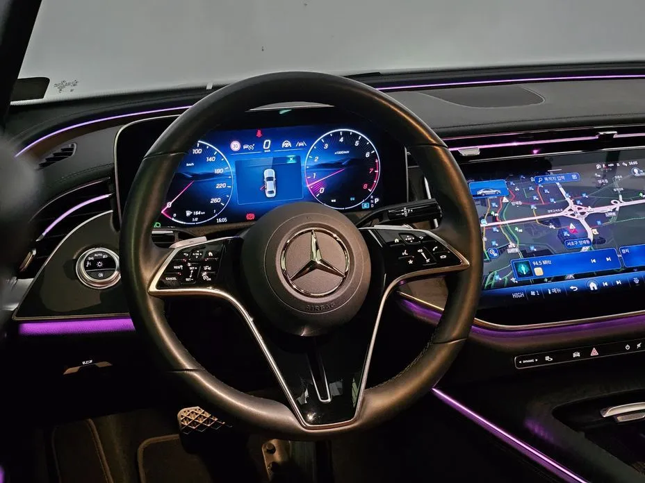 Mercedes-Benz E-Class 2024 из KR, фото 10