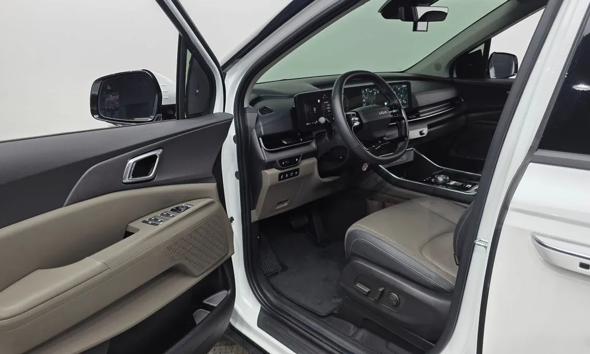 Kia Carnival — фото 10