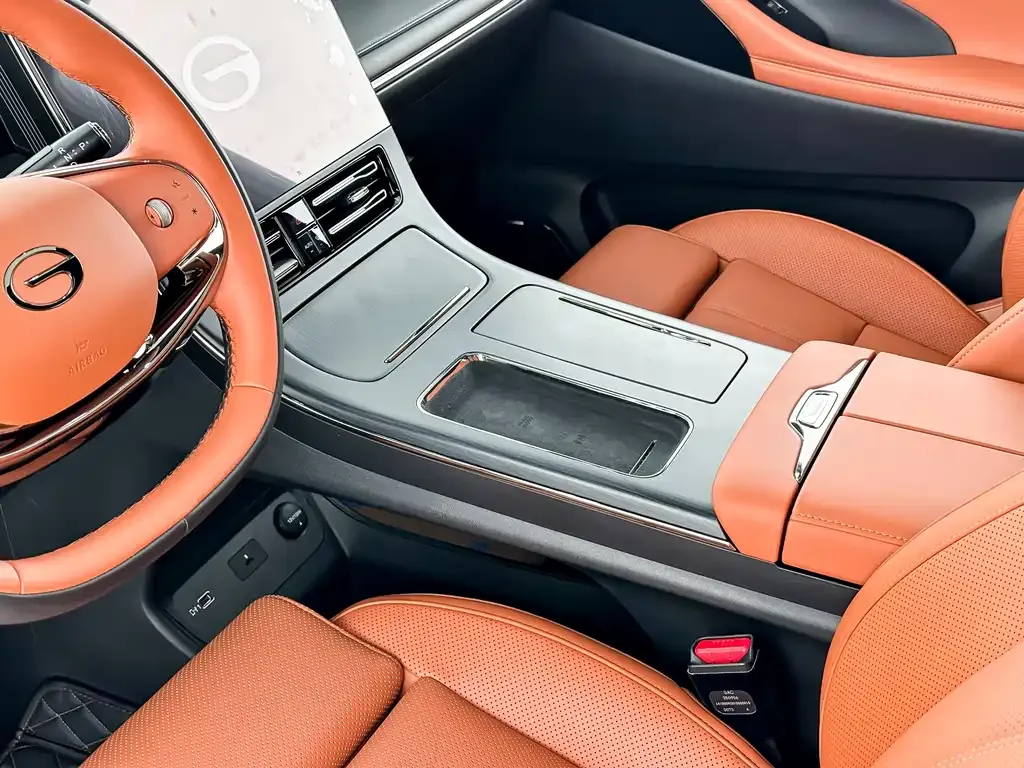 GAC Motor Trumpchi M8 — фото 8