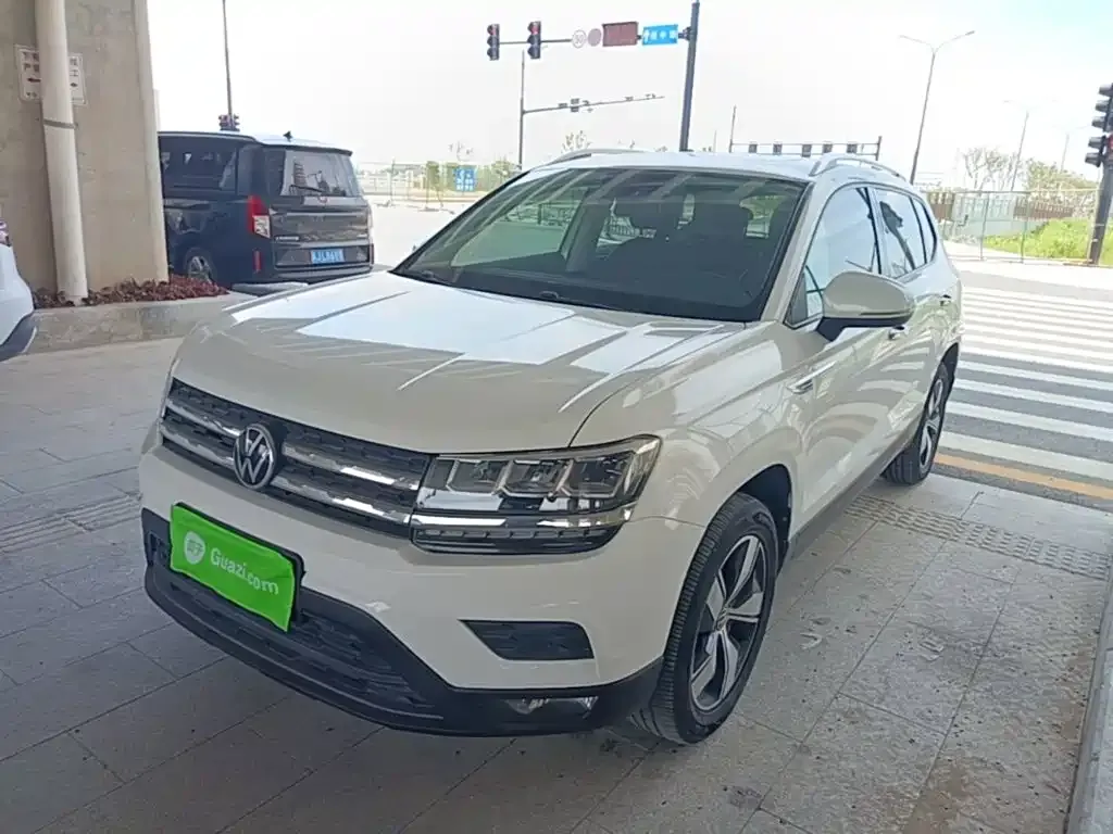 Volkswagen Tharu — фото 1