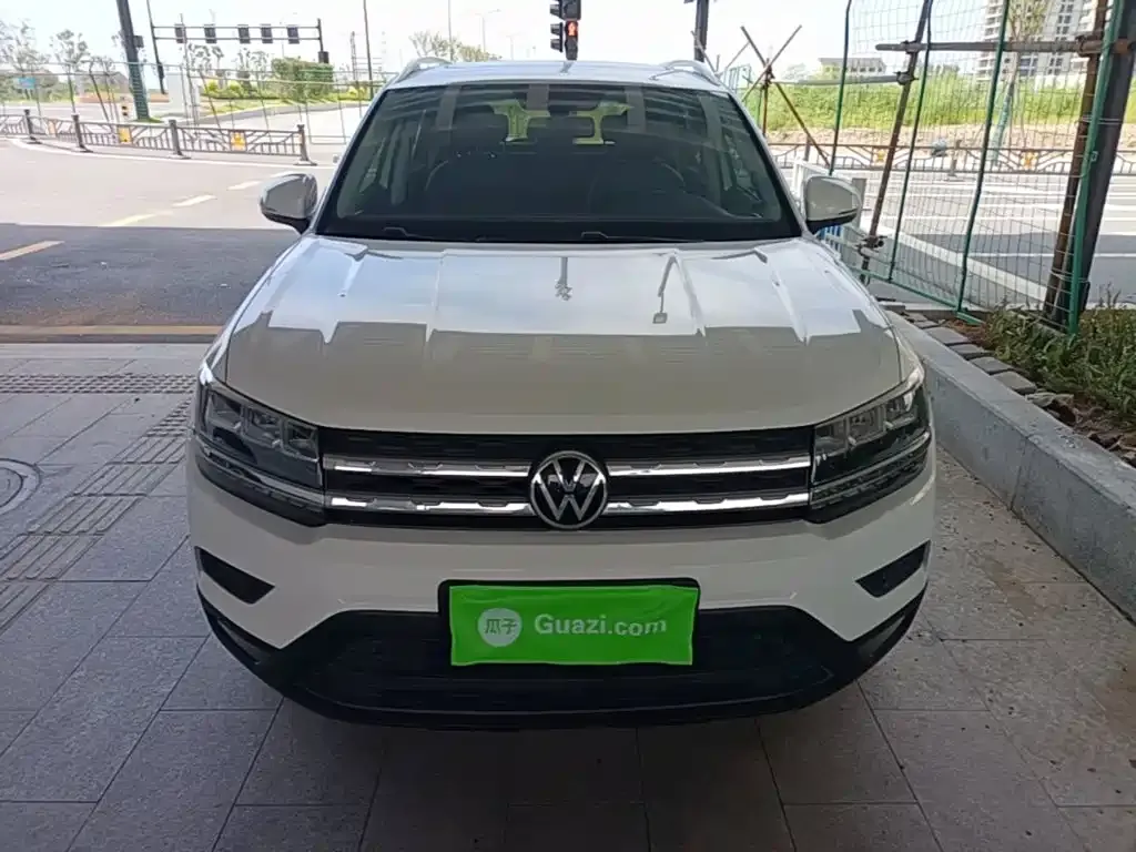 Volkswagen Tharu — фото 5