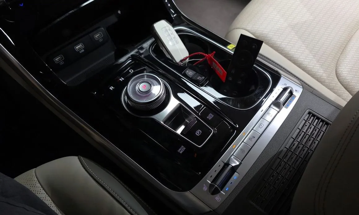 Kia Carnival 2023 из KR, фото 10